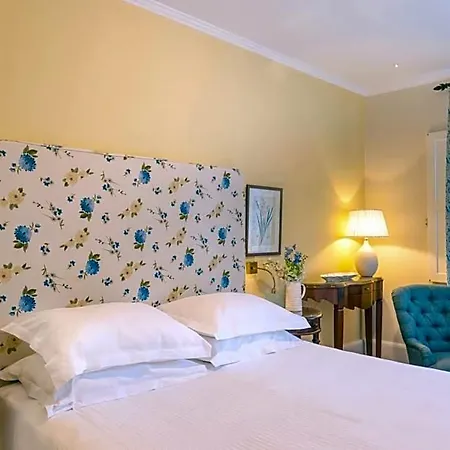 Kouneni Otel